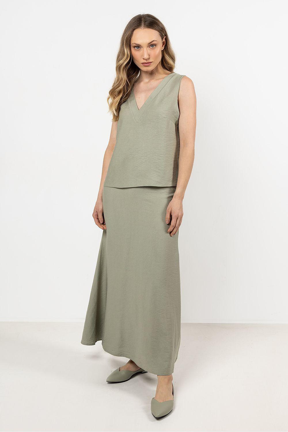 Long green flared maxi skirt