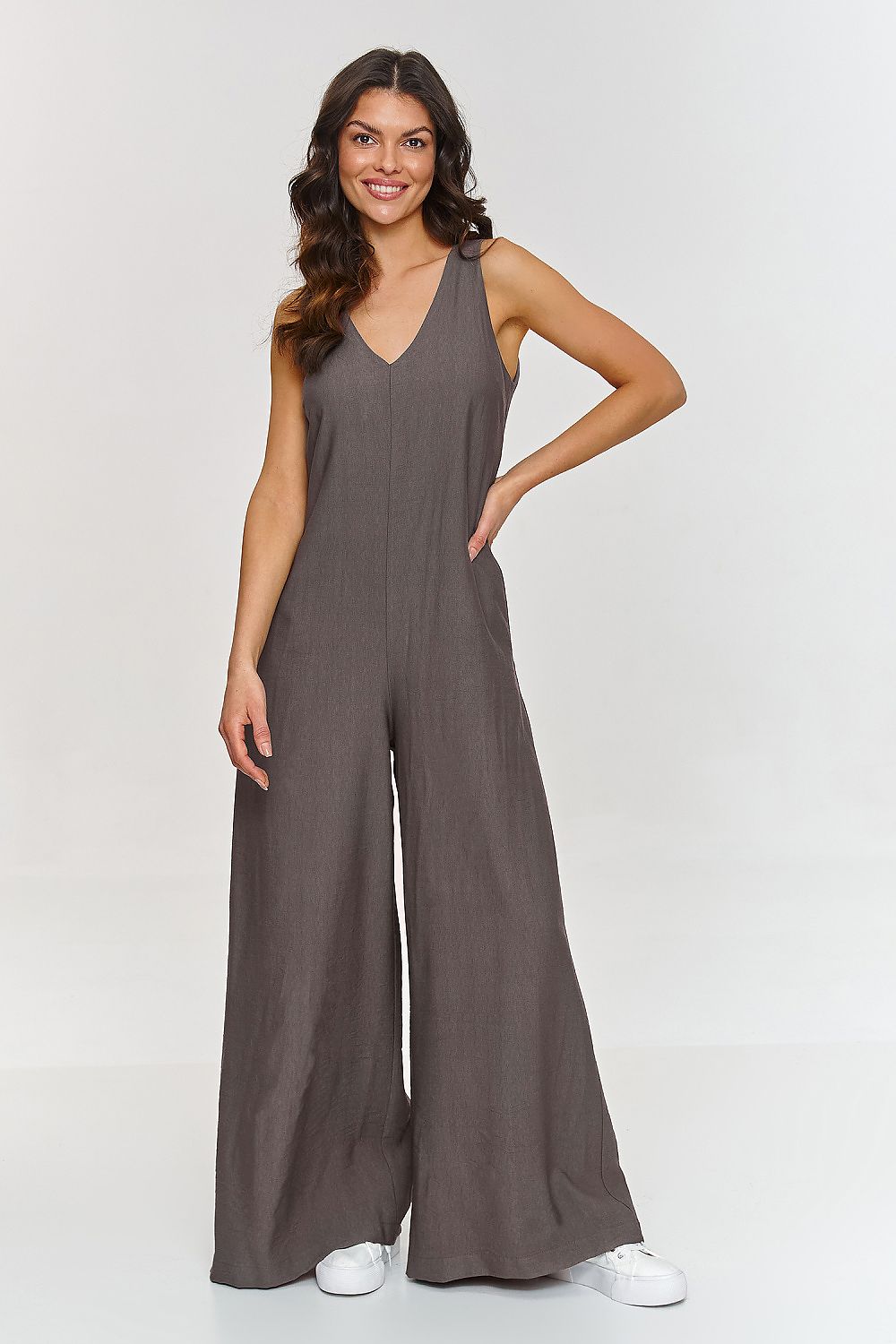  Suit model 212404 Makadamia 