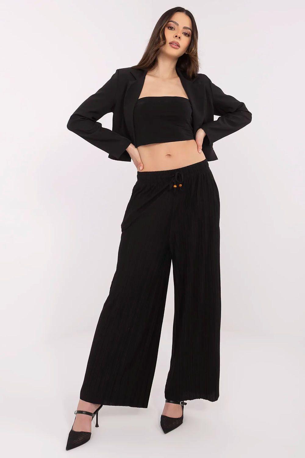 Women’s black wide-leg trousers with high waist and button closure