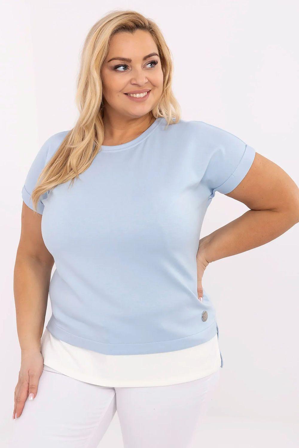 Plus size blouse in soft blue, crew neck, short sleeves, with white hem band
