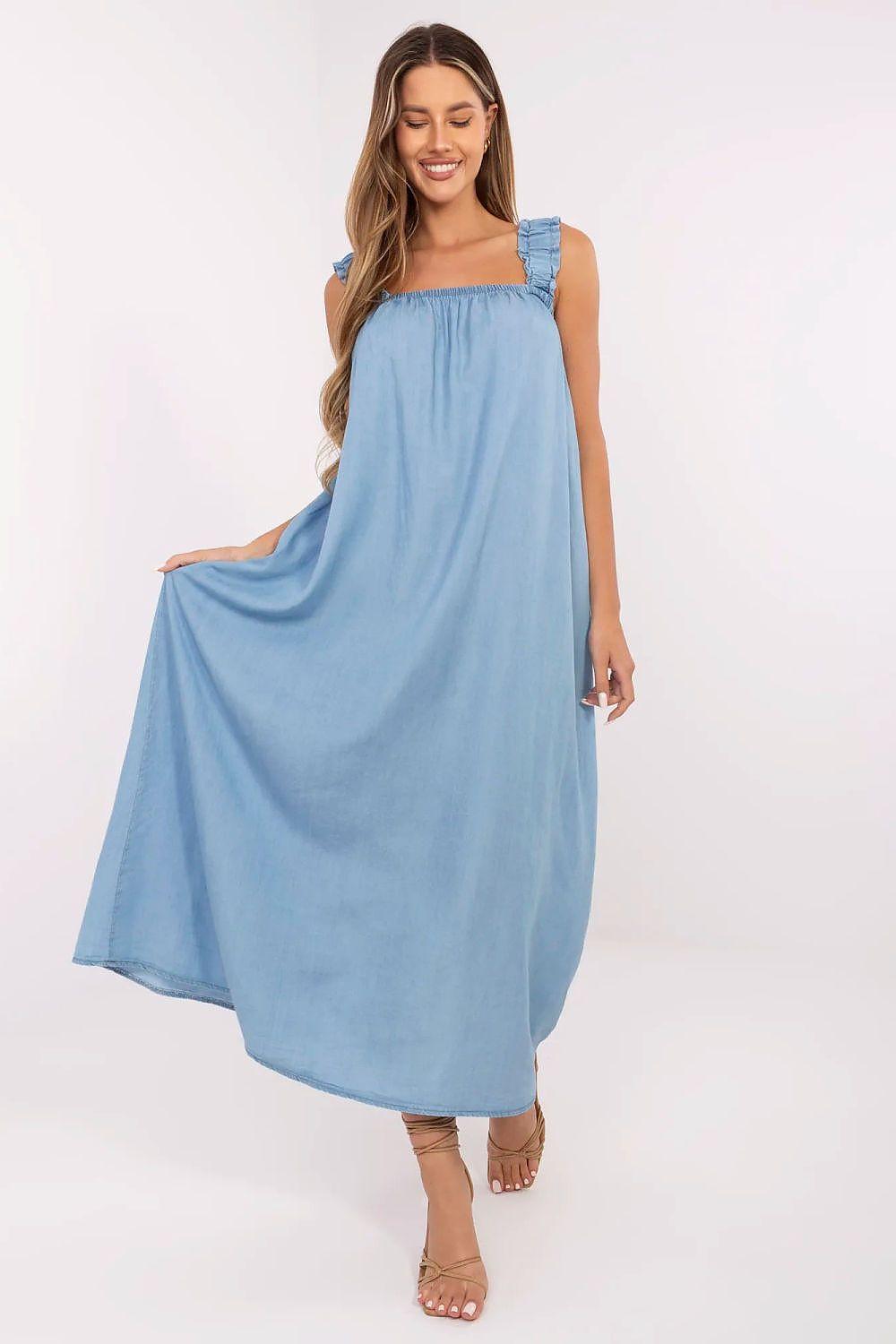 Light blue lyocell maxi daydress, square neckline and ruffled shoulder straps