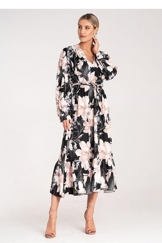 Figl daydress with long sleeves and V-neck, black base with large floral pattern