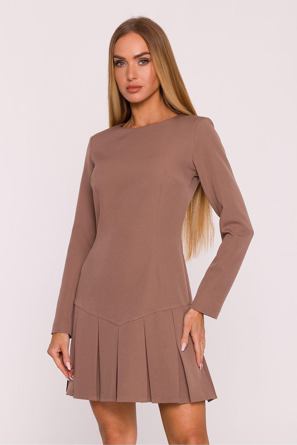 Long-sleeve daydress in brown, crew neck, fitted bodice, pleated skirt.