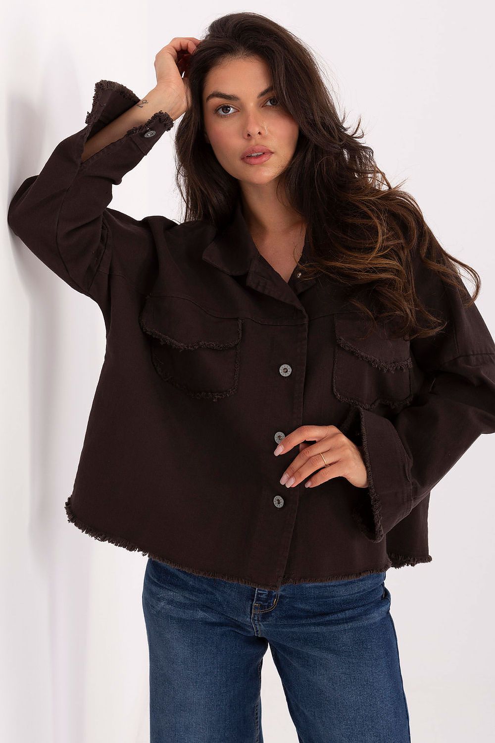 Long-sleeve button-front shirt, dark brown with flap pockets and frayed hem