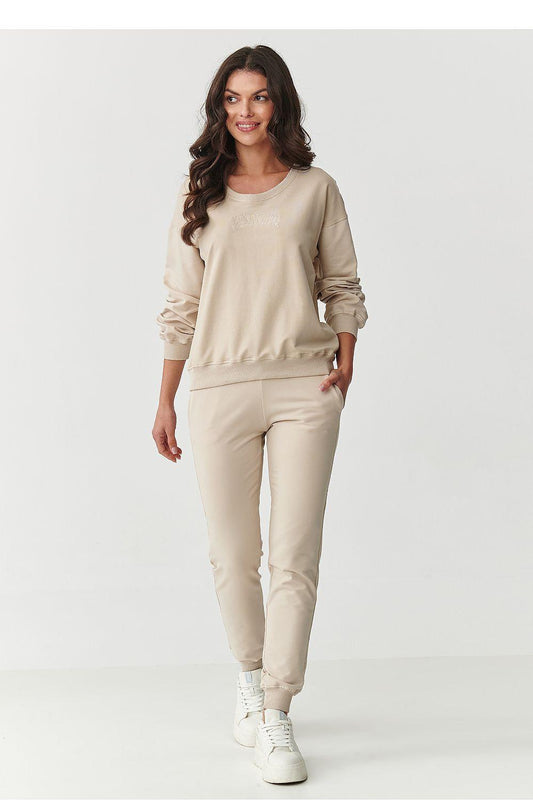 Makadamia model 216923 lounge set, beige crewneck sweatshirt and jogger pants.