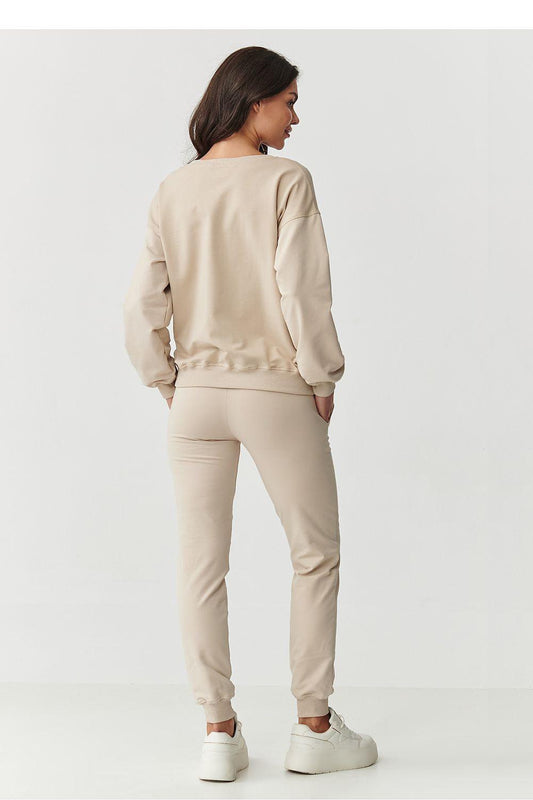 Makadamia model 216923 lounge set, beige back view: sweatshirt and jogger pants.