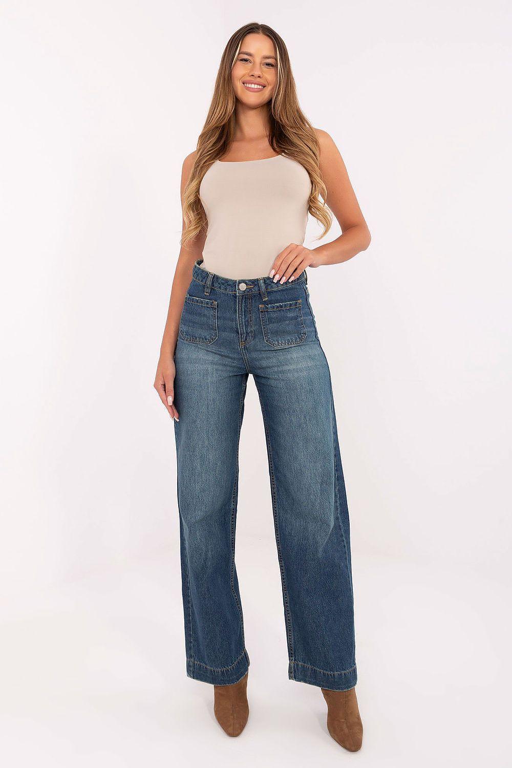High-rise relaxed-fit women's jeans in blue denim with front button closure