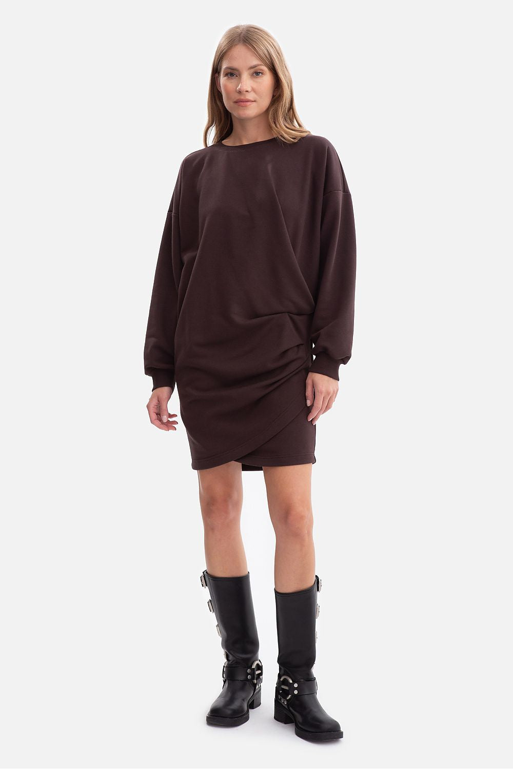 Oversized sweatshirt day dress in dark brown, long sleeves and side drape hem