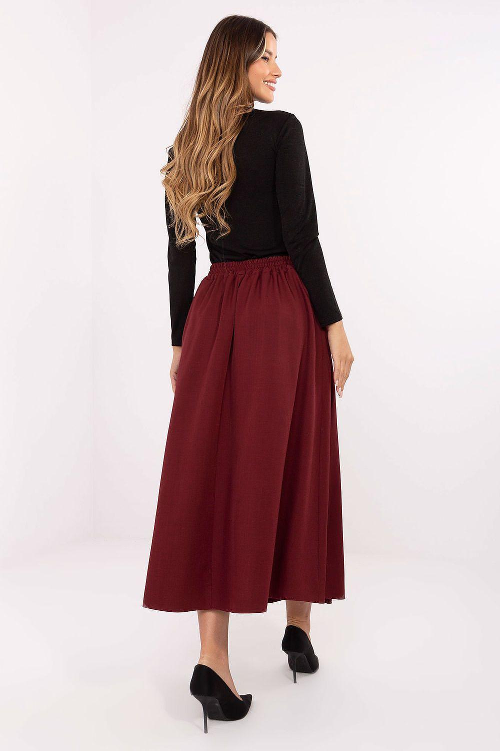 Burgundy midi skirt with elastic waistband and soft pleats