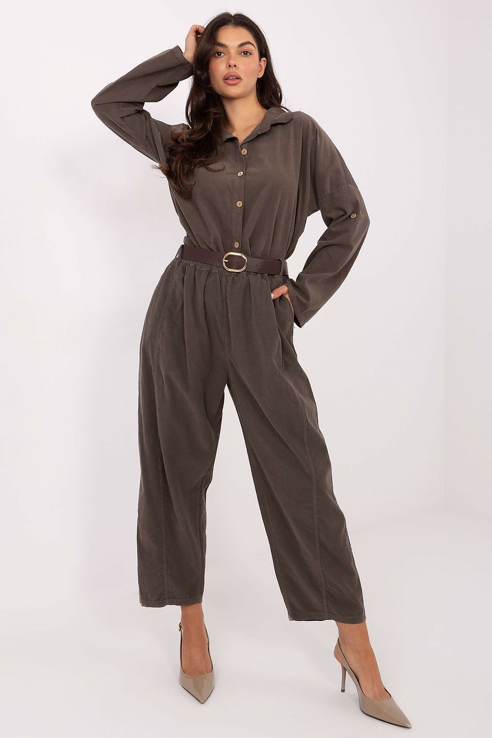 Corduroy trousers in dark brown, wide-leg with matching belt and metal buckle