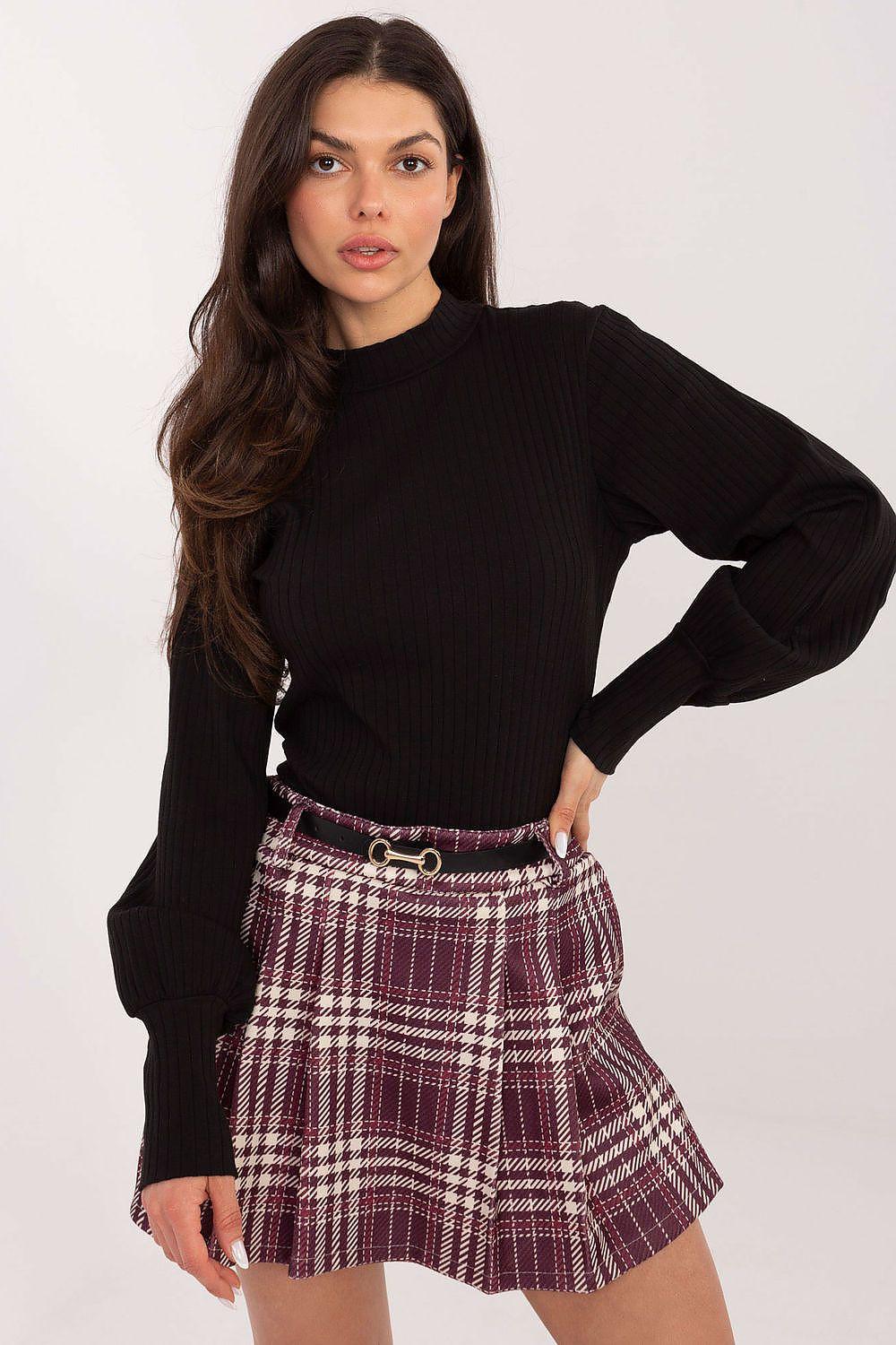 Plaid pleated skort with red and white check pattern, short skirt with waistband