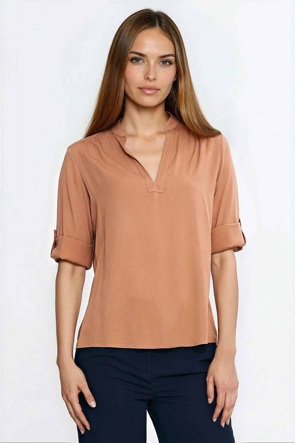 Nife viscose blouse in brown with V-neck, rolled adjustable sleeves, short-sleeve fit
