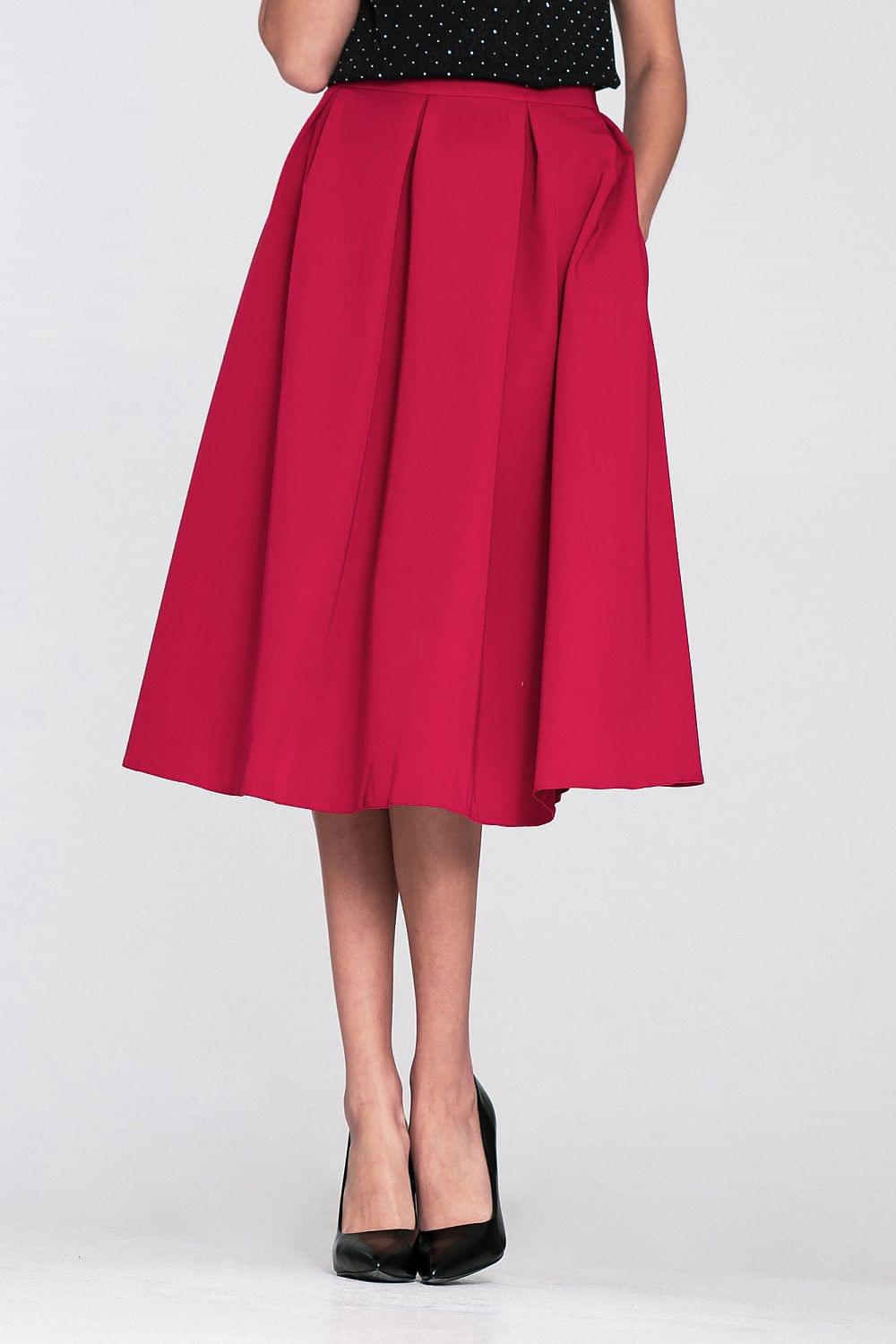 Red midi flared skirt with pleated gathers at the waistband