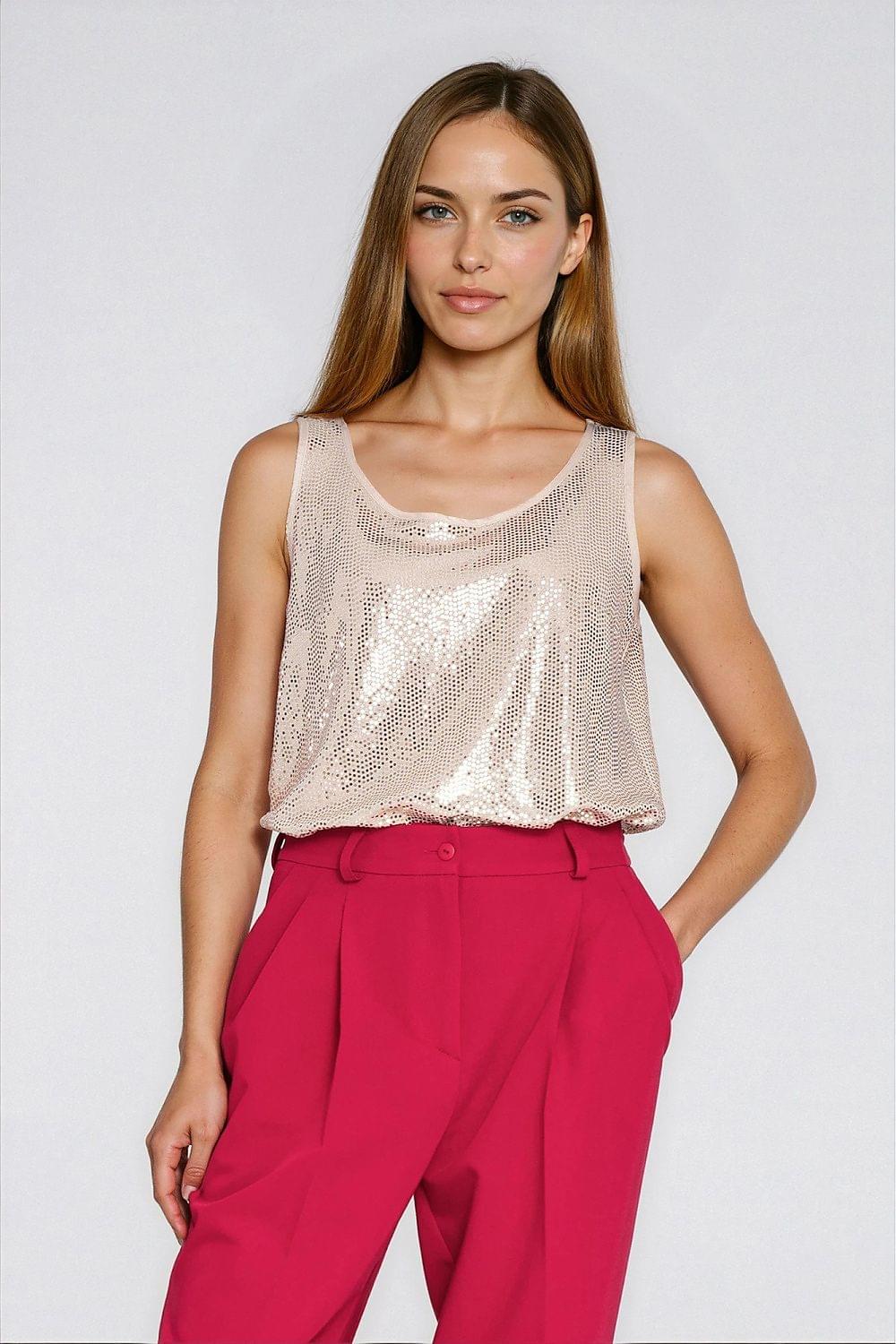 Nife sleeveless sequined blouse in champagne-silver with round neck and curved hem