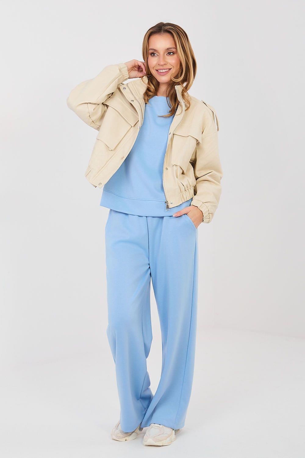 Light blue sweatshirt and wide-leg pants two-piece set, with beige jacket