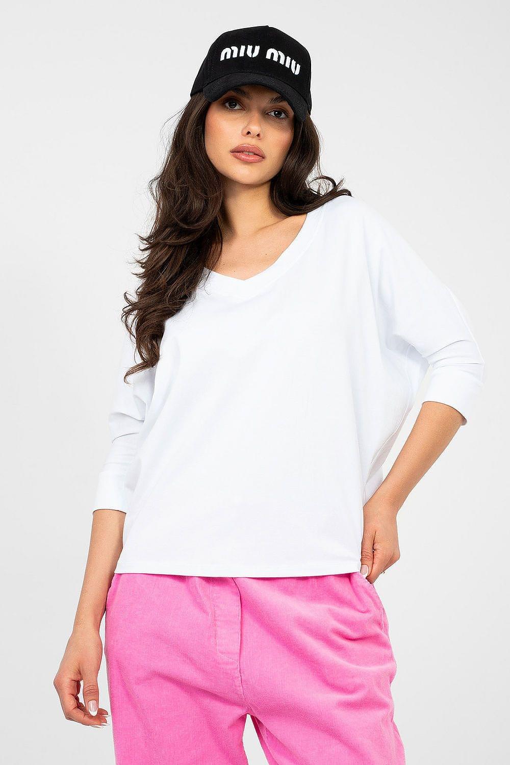 White V-neck blouse with three-quarter sleeves and loose fit