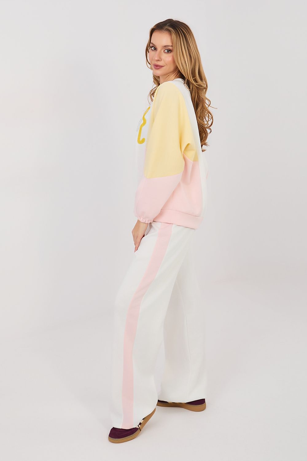 Color-block sweatshirt and wide-leg pants set, white pants with pale yellow and pink panels
