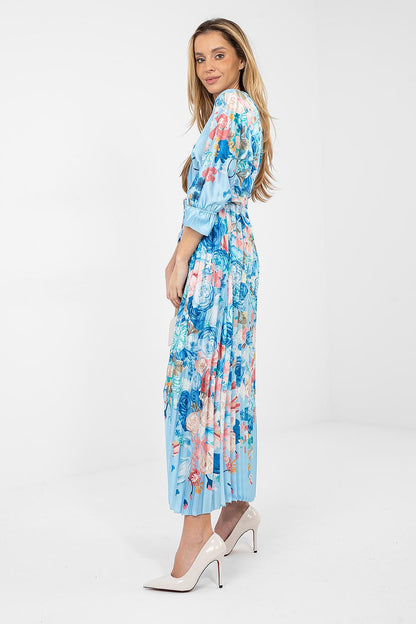 Blue floral daydress with puff sleeves and pleated skirt, tied waist belt