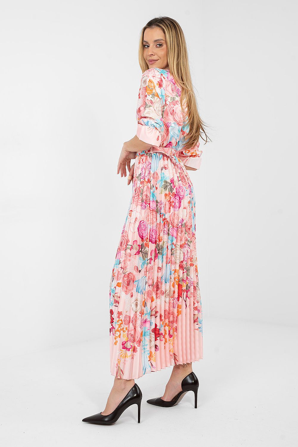 Pink floral daydress with puff sleeves, pleated skirt and waist tie belt