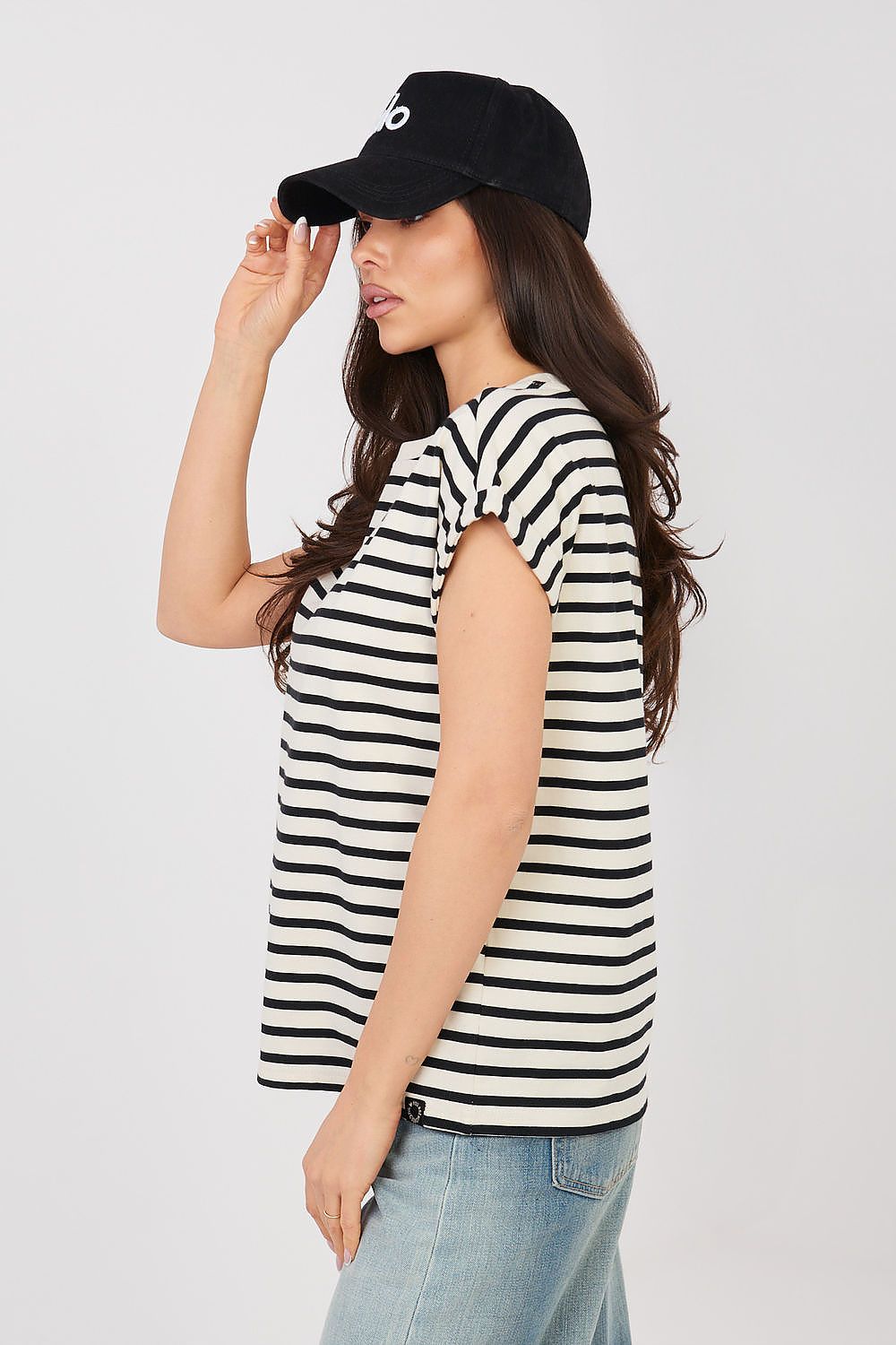 Sublevel T-shirt in black-and-cream stripes with crew neck and short sleeves, side view