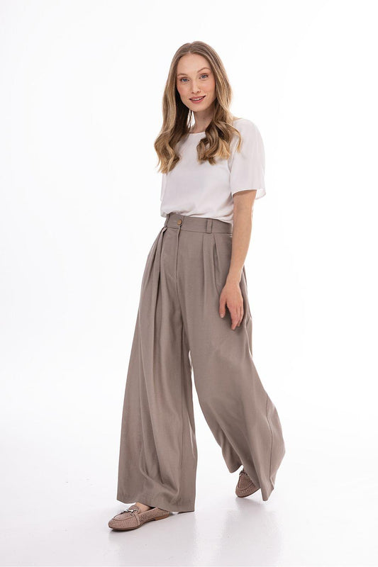 Women’s wide-leg trousers in taupe, high-waist fit with belt loops and button closure