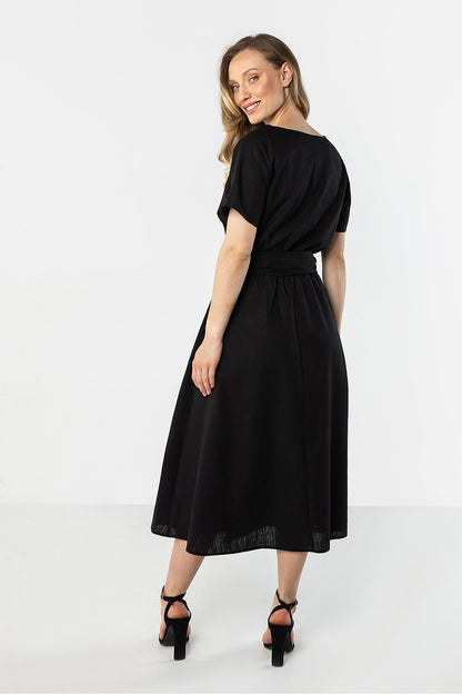 Awama daydress in black with short sleeves and tie waist, back view