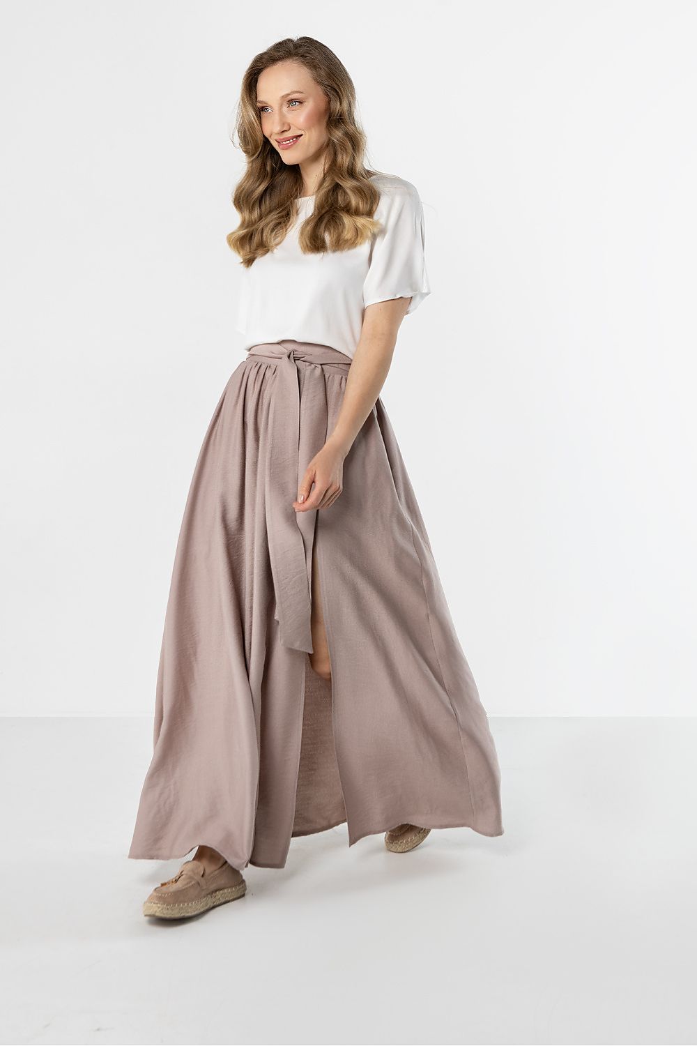 Long taupe beige skirt with gathered waist and front leg-opening slit