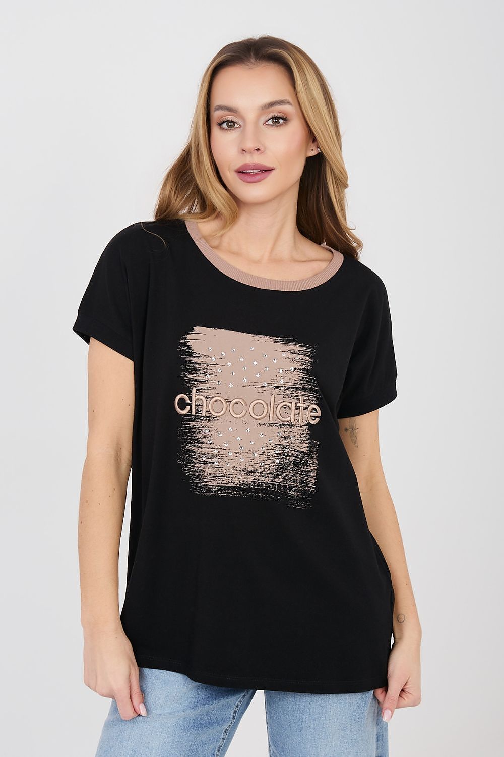 Black short-sleeve blouse with crew neck and glittery “chocolate” front print