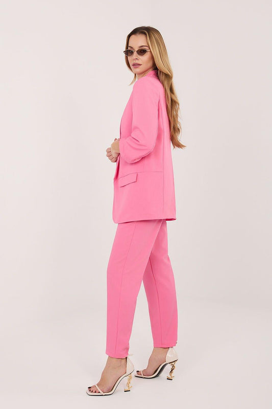 Women's pink blazer and matching trousers set, side pockets, 3/4 sleeves