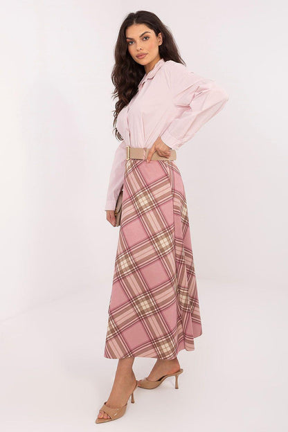 Long plaid skirt with belt and wide waistband in pink and beige checked pattern