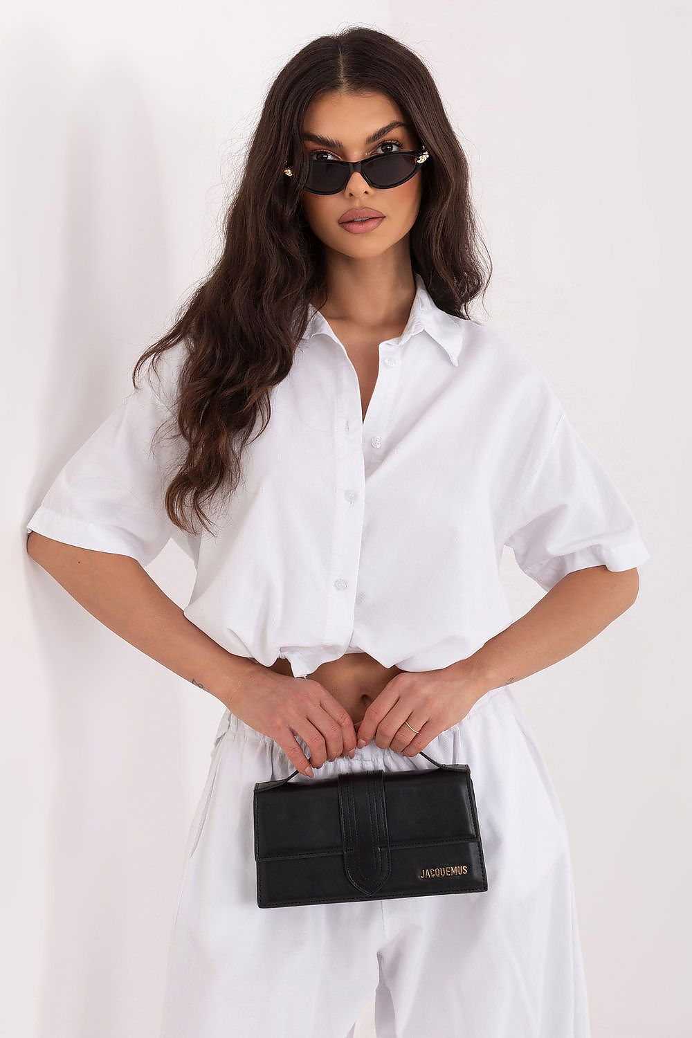 White short-sleeve button-up shirt with pointed collar, cropped fit