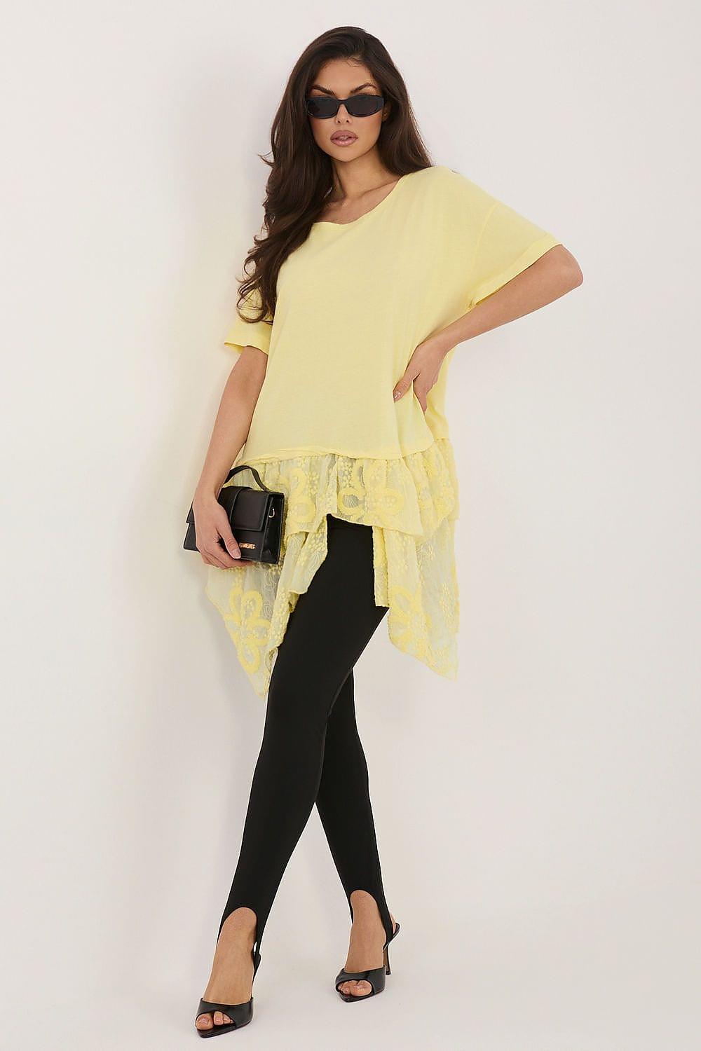 Yellow blouse with short sleeves and layered lace peplum hem