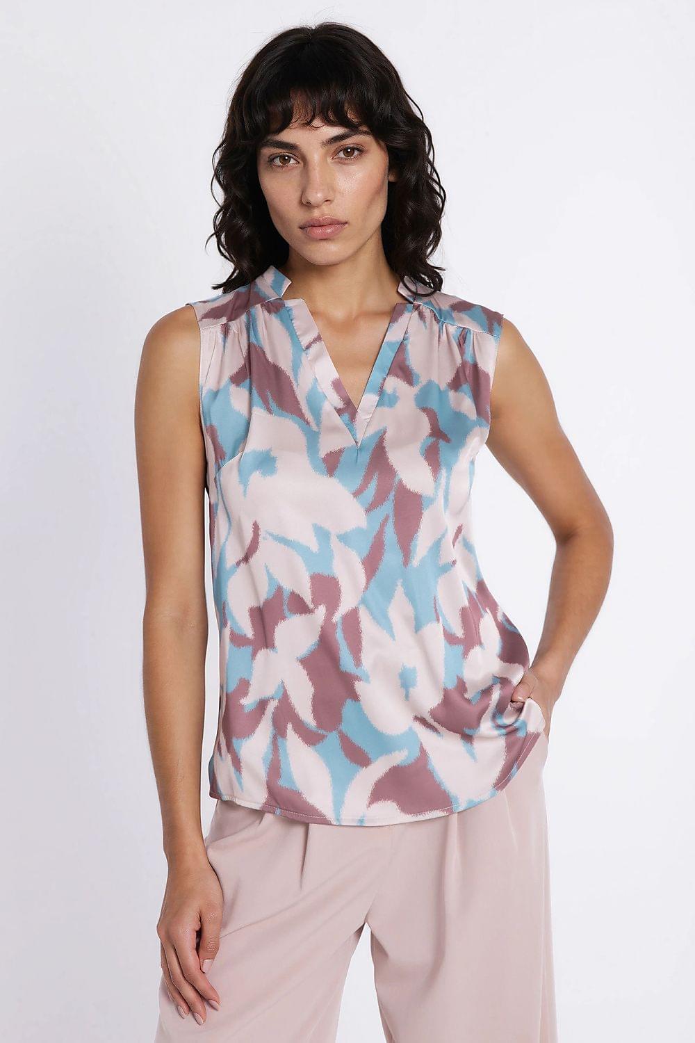 Nife blouse model 226428, sleeveless V-neck floral print in blue and pink