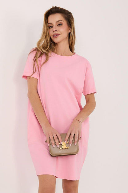 Pink short-sleeve daydress with round neckline, front view