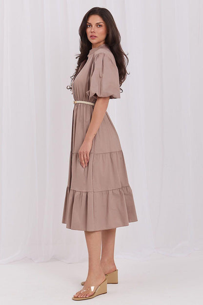 Italy Moda daydress in beige with short puff sleeves, tiered skirt and gathered waist