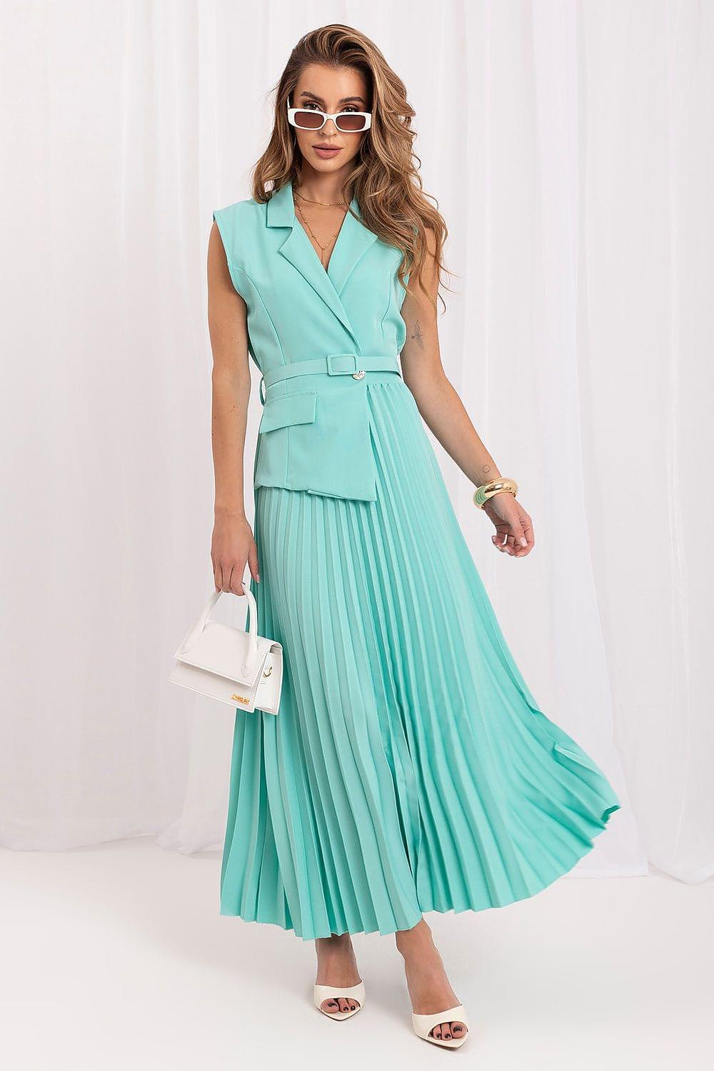 Sleeveless pleated daydress with V-neck and waist belt, mint green, midi length