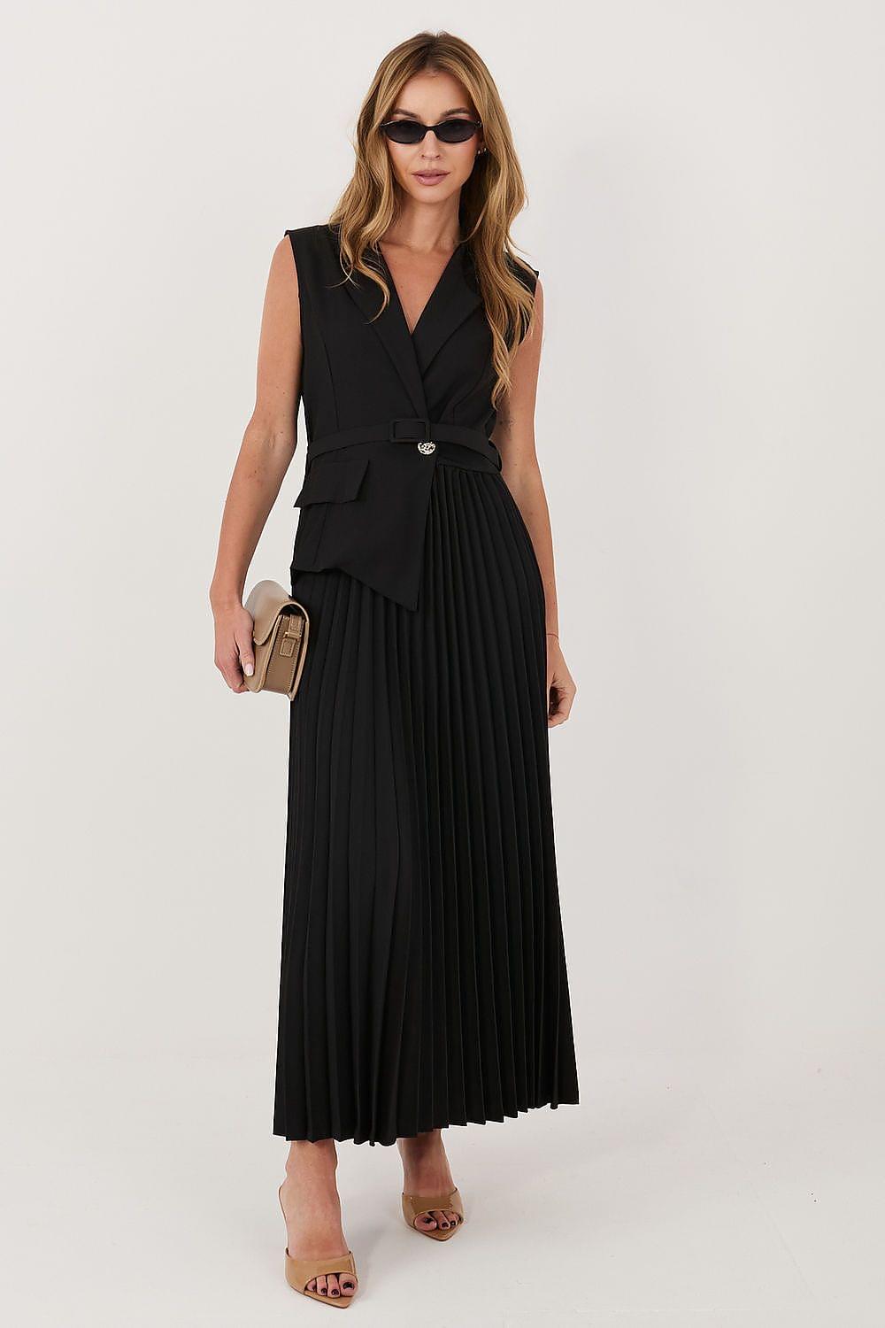 Sleeveless V-neck pleated daydress with waist belt, black, midi length