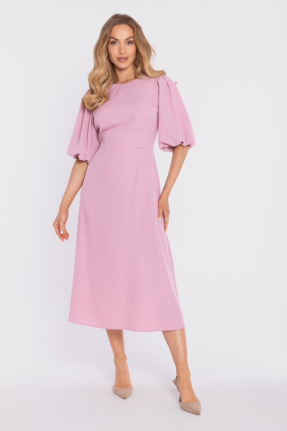 Pink cocktail dress with puff sleeves and gathered waist, knee-length
