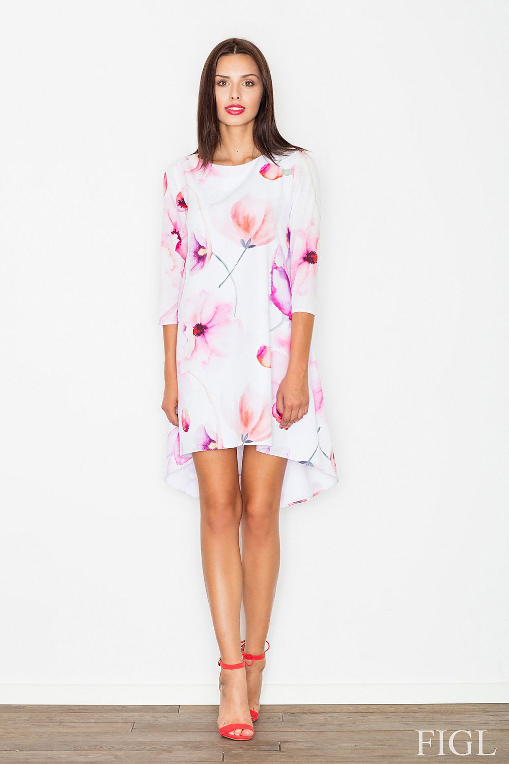 White daydress with pink floral print, three-quarter sleeves and asymmetrical hem
