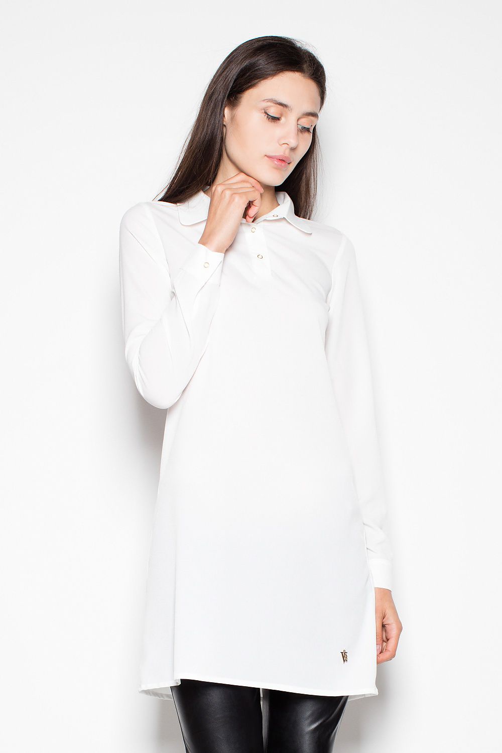 White long-sleeve knit blouse with button-up collar and straight hem