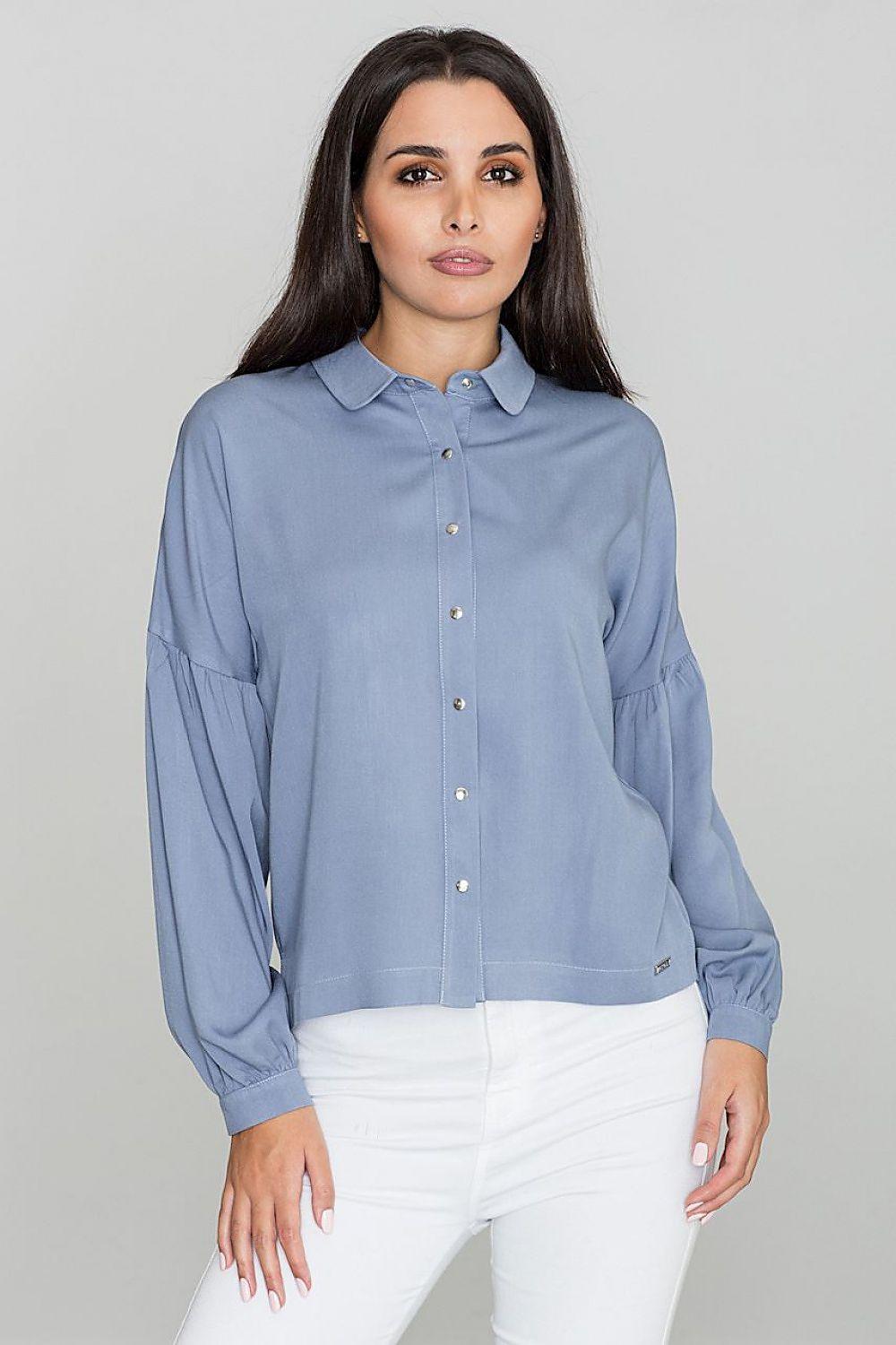 Women's kimono shirt in blue with pleated long sleeves and button-front collar