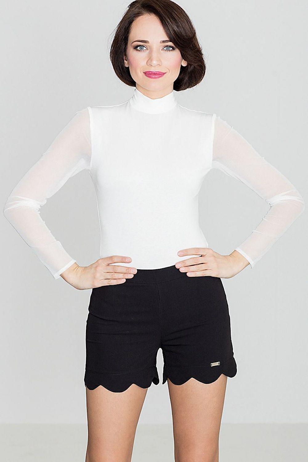 Lenitif model 119316 black scalloped-edge shorts with side pockets