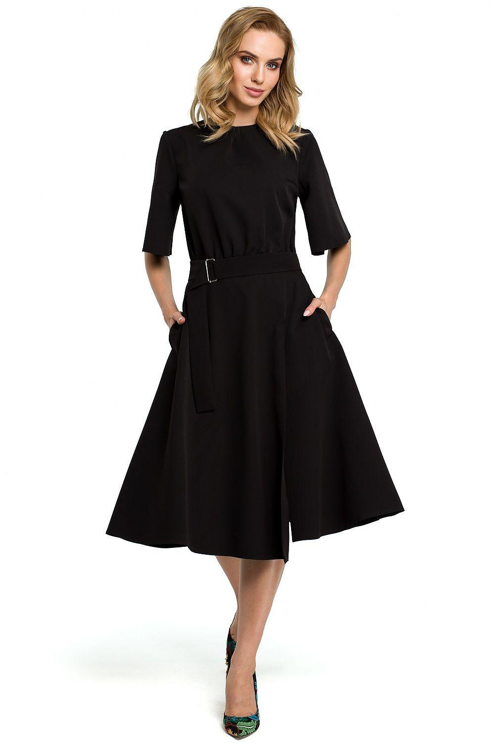 Black daydress with short sleeves, fitted waist and A-line skirt