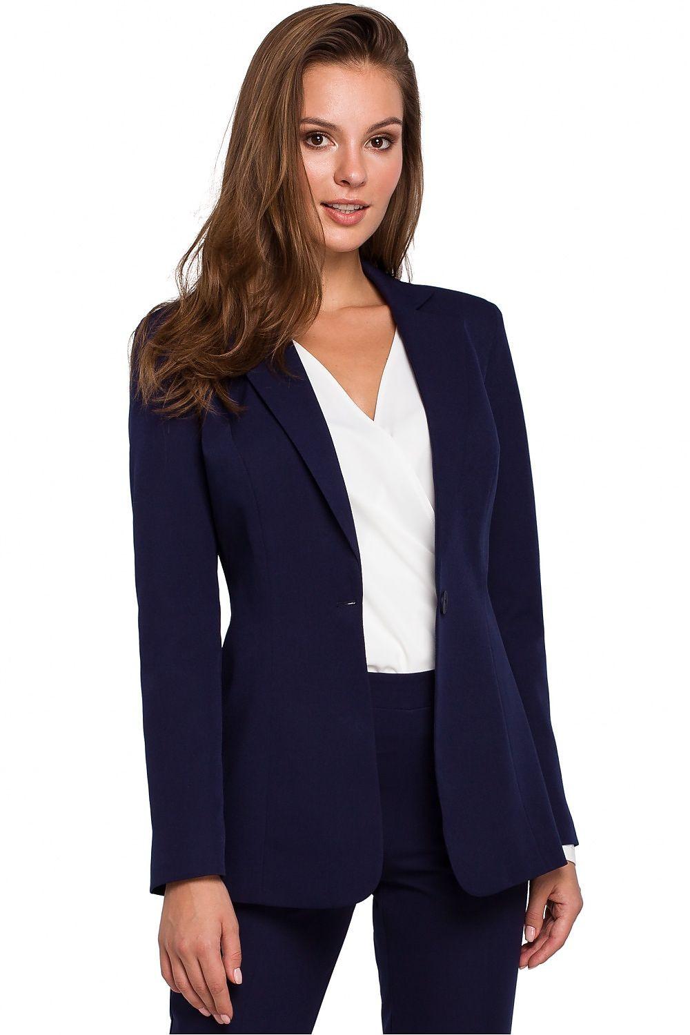 Slim-fit lined blazer in navy with single-breasted notch lapels and buttons