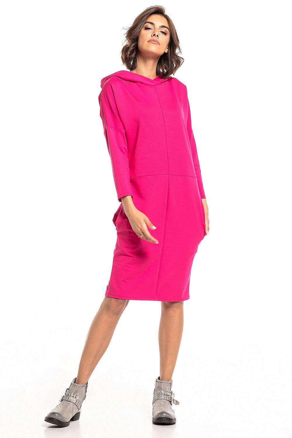Hooded daydress in pink, long sleeves, midi length, front seam detail