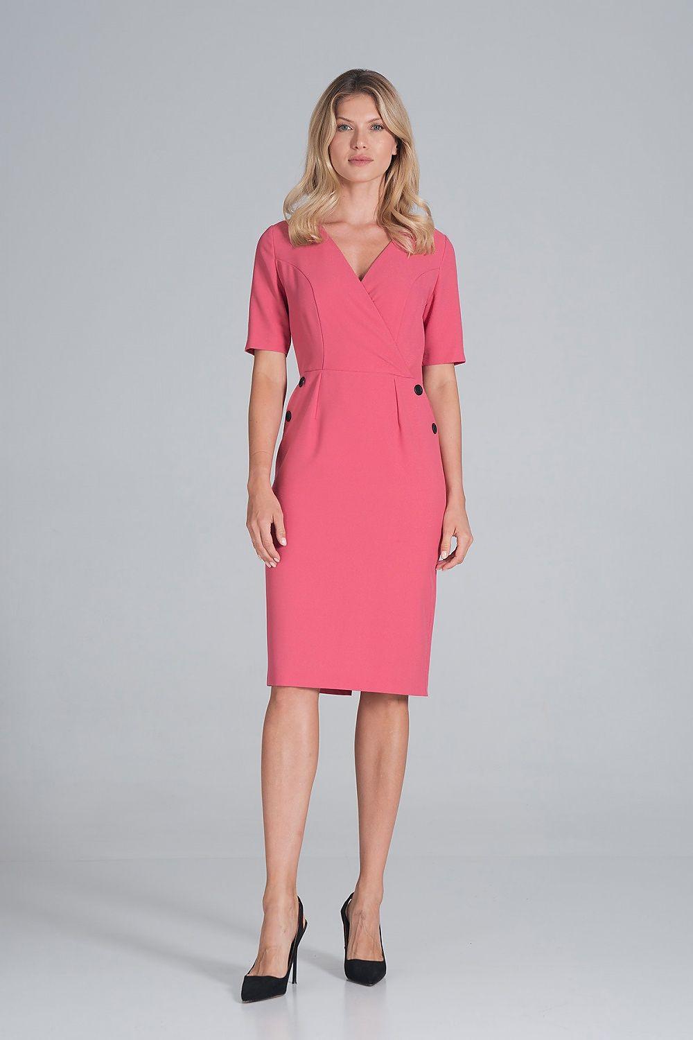 Pink V-neck daydress with short sleeves and two-button side details