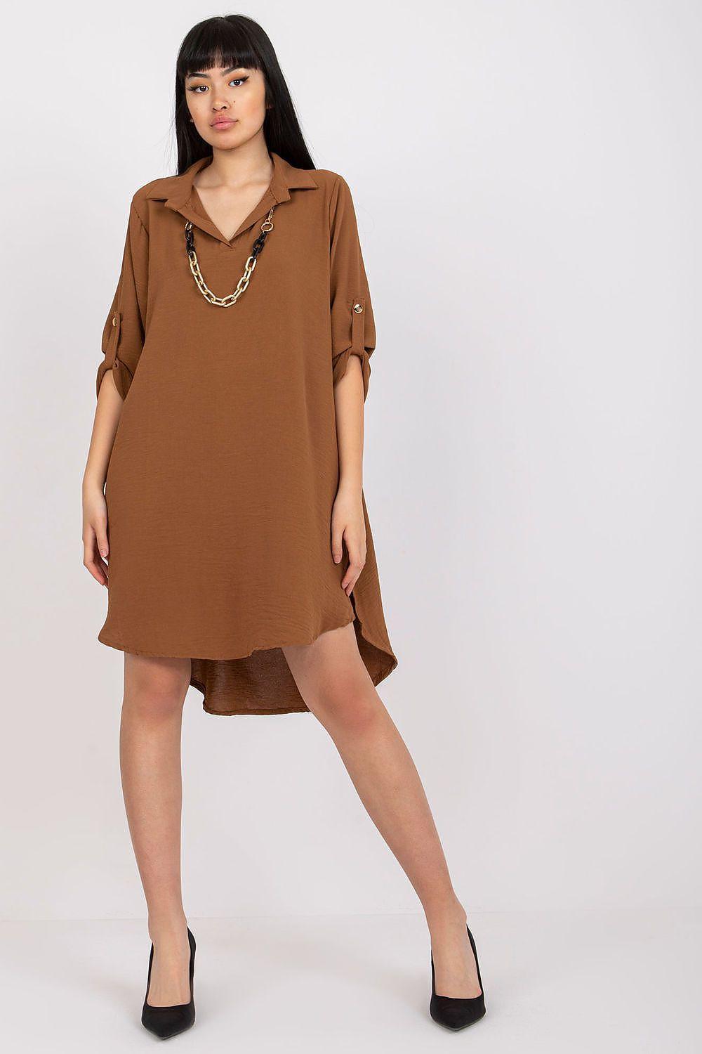 Brown daydress with V-neck, short sleeves, knee-length hem, chain detail