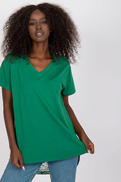 Green lace-back blouse with V-neck, short sleeves and smooth front