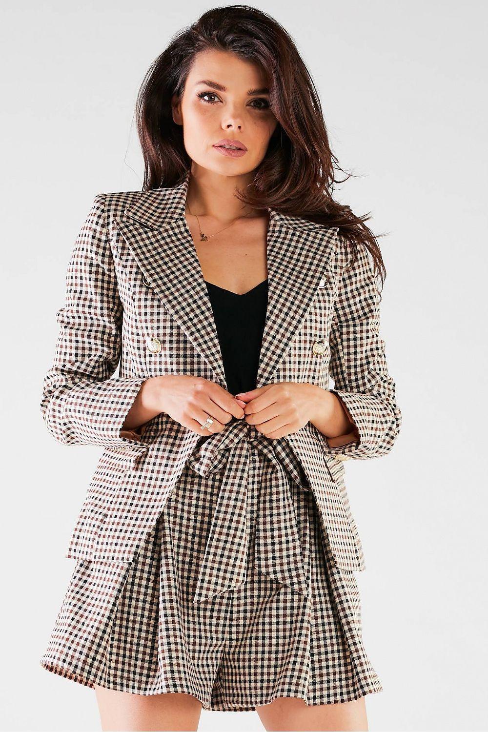 Checkered high-waist shorts with gathered waistband and pleated skirt-like hem