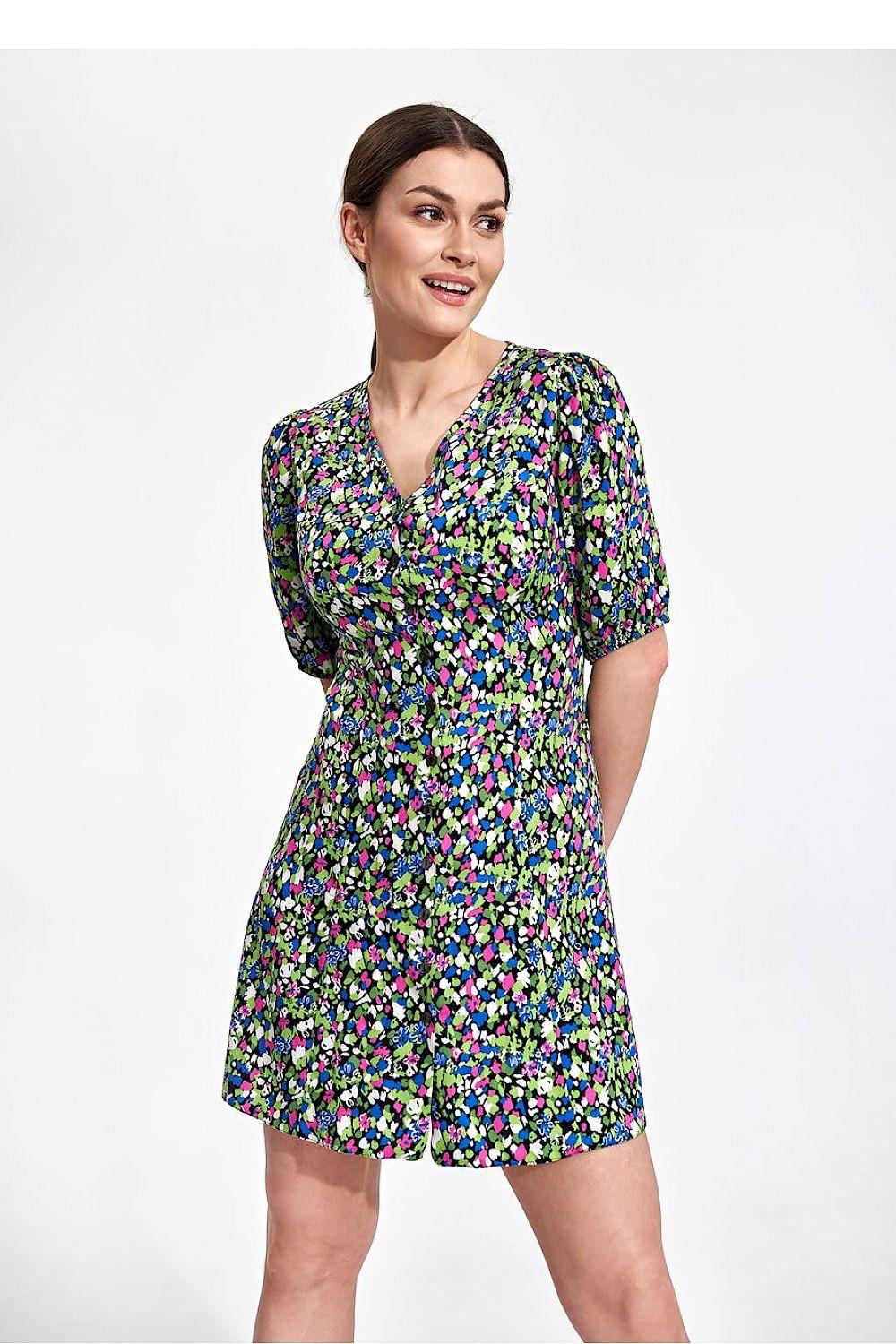 Floral daydress with V-neck and short puff sleeves, gathered waist, multicolor print.